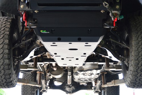 Hi Lux Underbody 2015