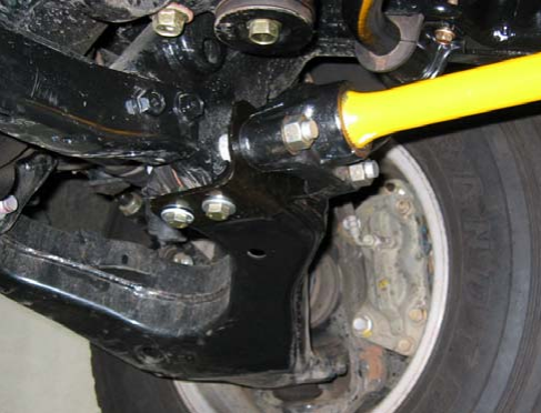 Landcruiser 100 Series Control Arm Reinforcement bracket1
