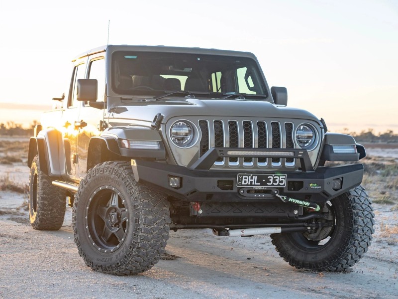 BBR077 jeep gladiator raid bull bar 
