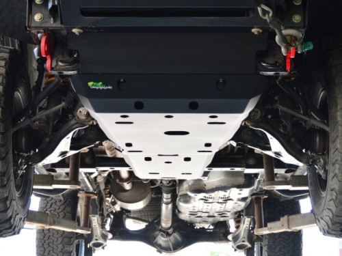 Hi Lux Underbody 2015  ScaleMaxWidthWzgwMF0