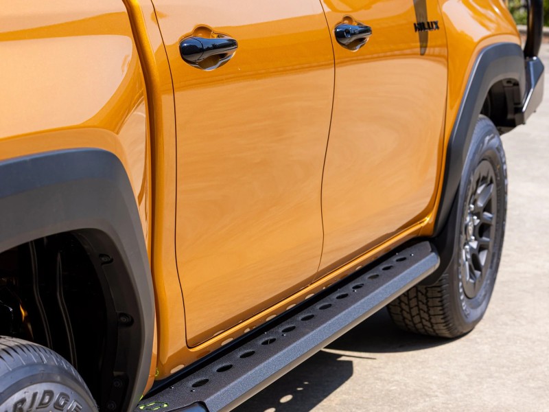 Hilux Side Steps 2