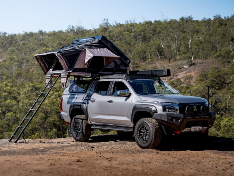 URSA ULTRA Rooftop Tent 2