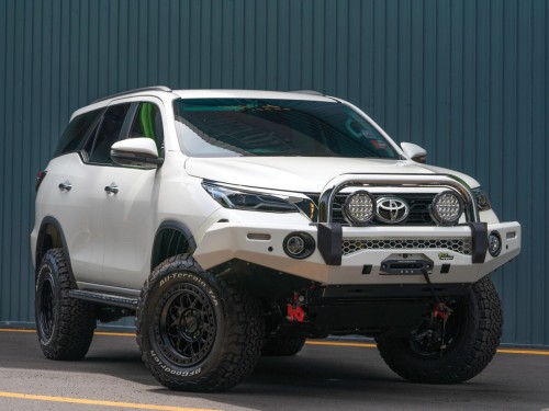 WebReady BBCD081 Proguard Bull Bar Toyota Fortuner 00002 Edit Released