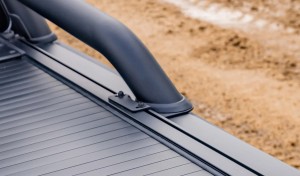 ironman 4x4 slide away roller shutter sports bar adaptor 1